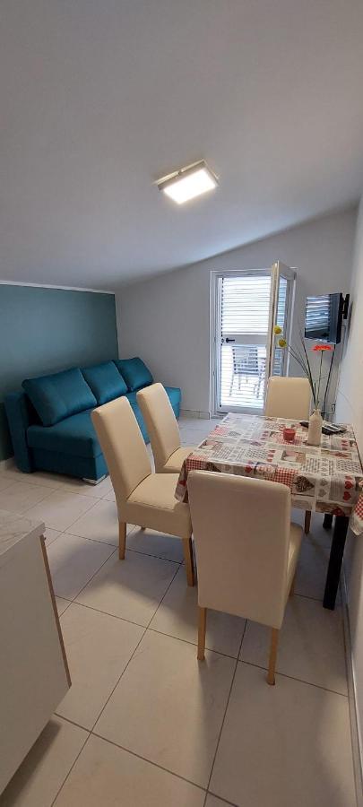 Apartmani Fran Vir Esterno foto