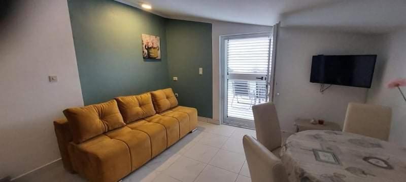 Apartmani Fran Vir Esterno foto