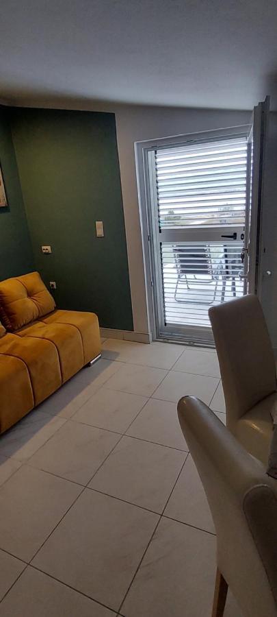 Apartmani Fran Vir Esterno foto