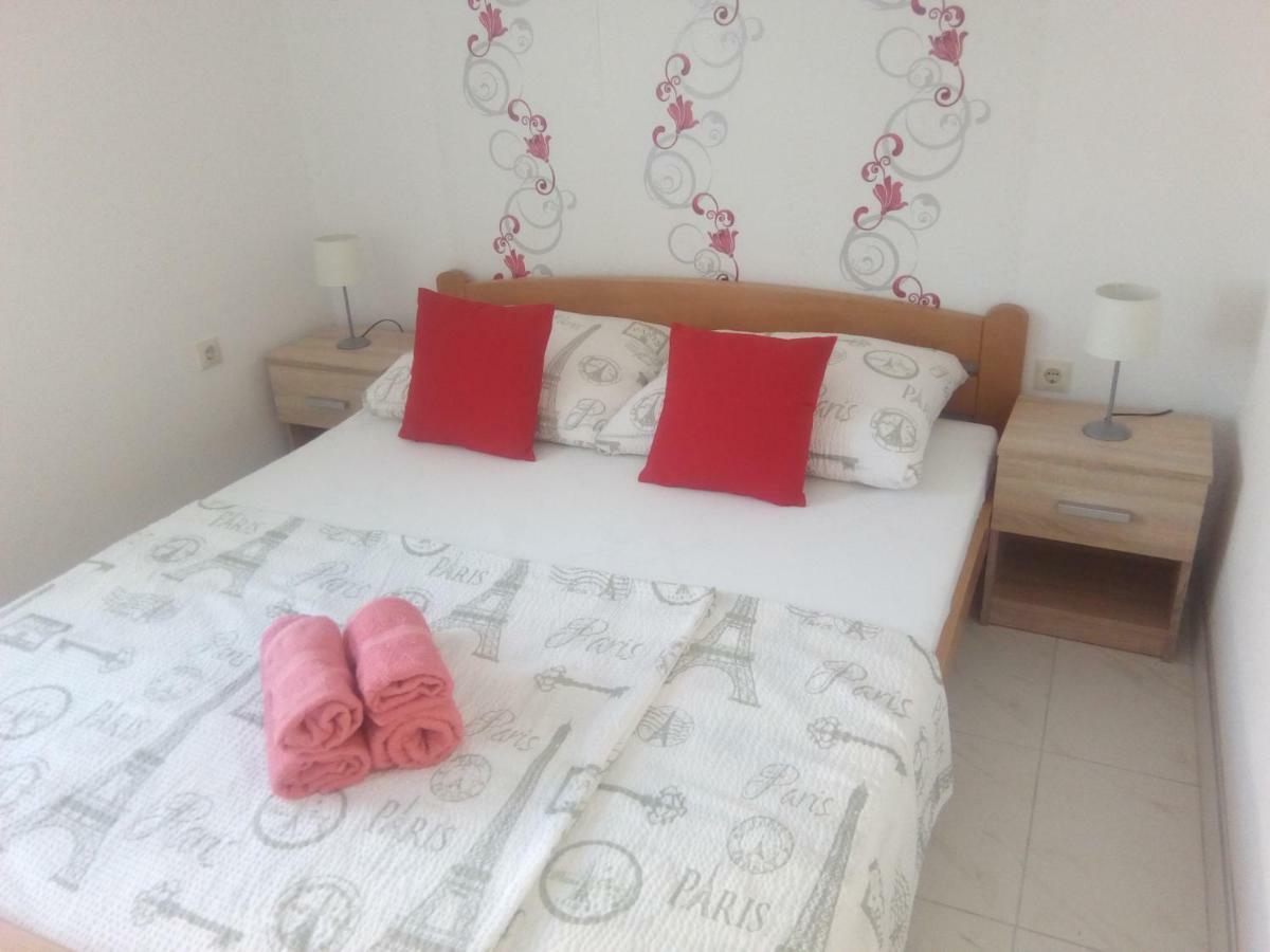 Apartmani Fran Vir Esterno foto