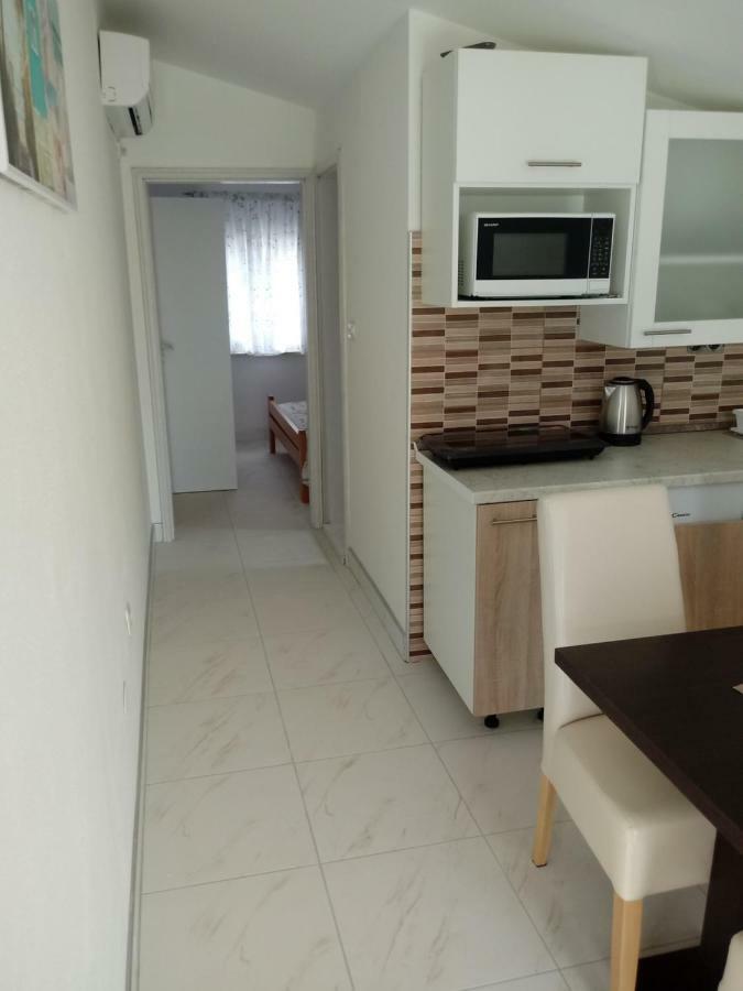 Apartmani Fran Vir Esterno foto