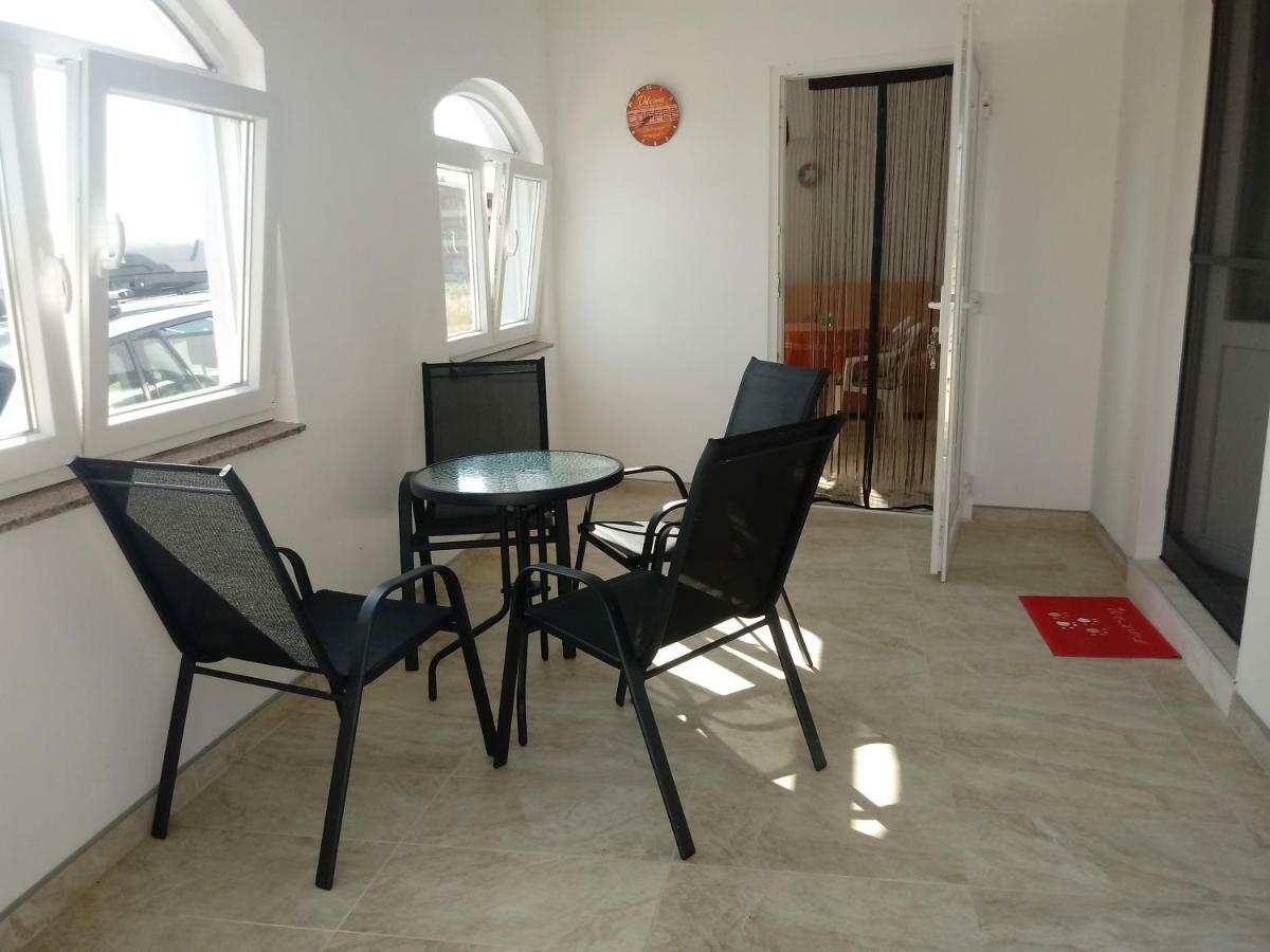 Apartmani Fran Vir Esterno foto