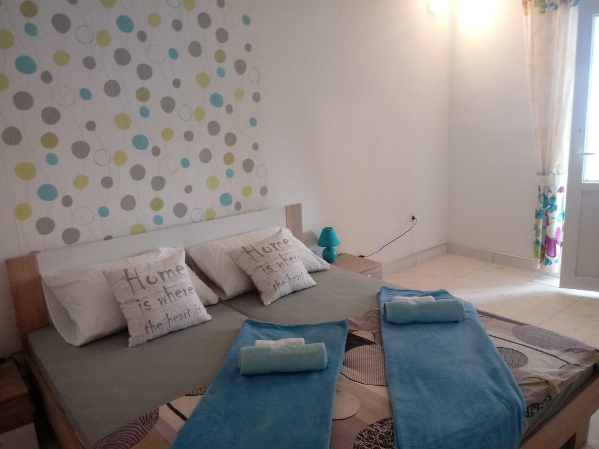 Apartmani Fran Vir Esterno foto