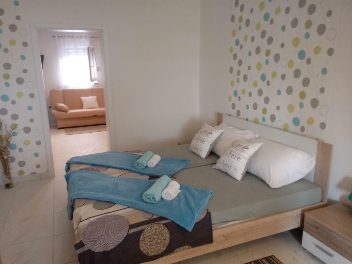 Apartmani Fran Vir Esterno foto